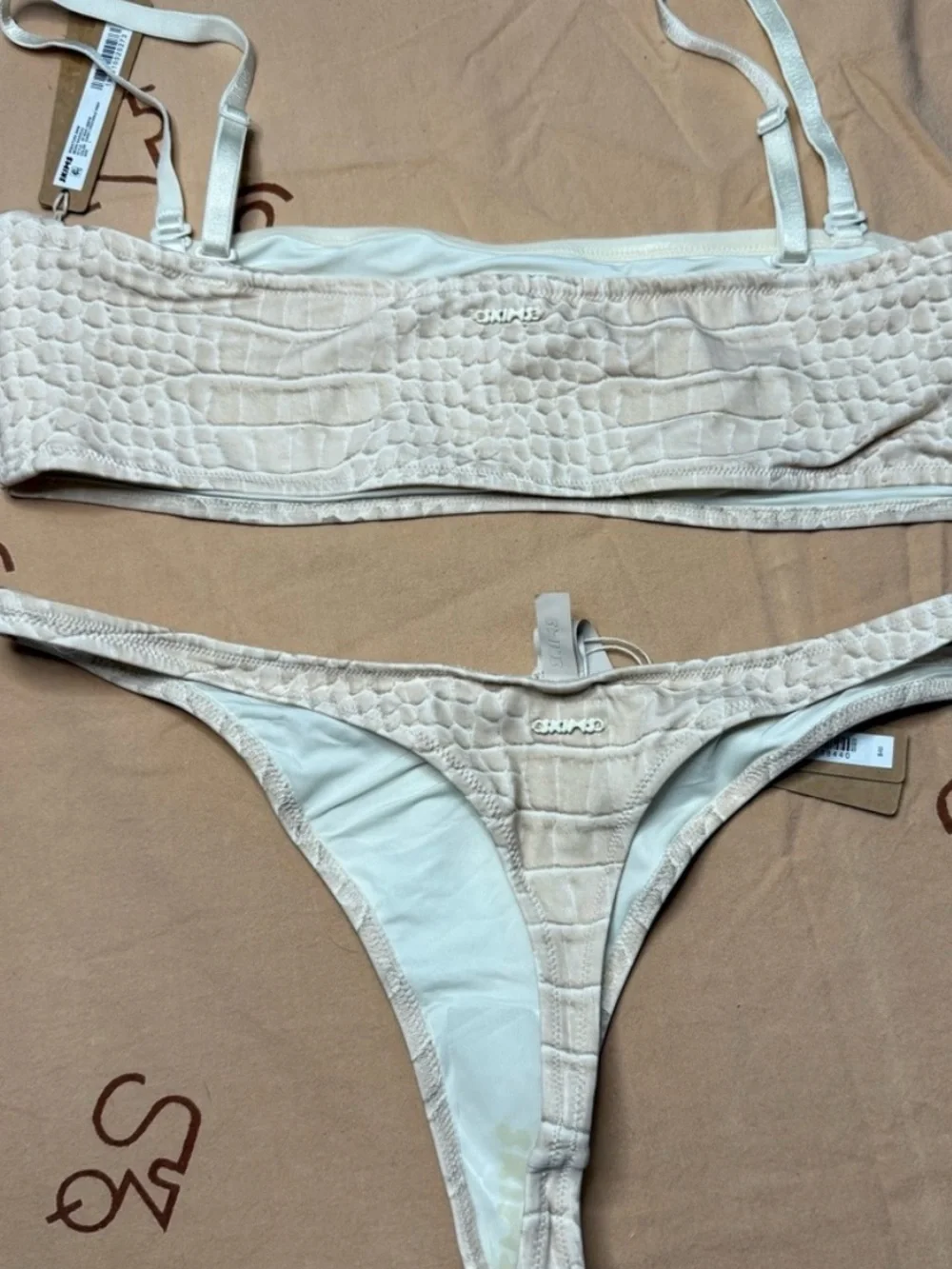SKIMS nwt Bandeau Bikini Set large top medium thong bottoms new w tags ASO Kim k